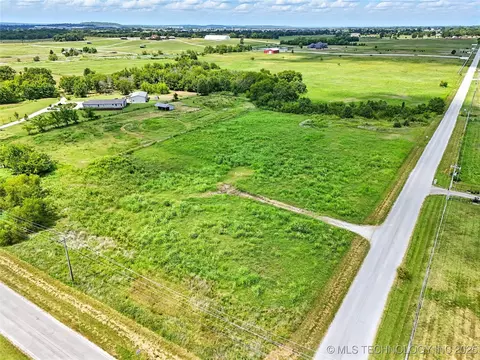18020 S Peoria Ave, Mounds, OK 74047