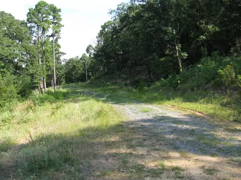 62 Private Rd, Clayton, OK 74536