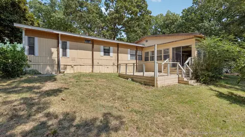 115 Big Bluff Rd, Pryor, OK 74361