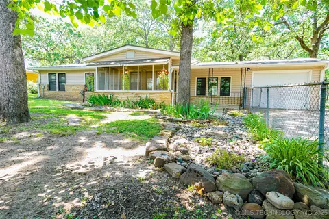 74123 Dogwood Rd, Wagoner, OK 74467