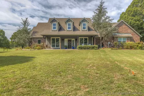 14276 S 257th East Ave, Coweta, OK 74429
