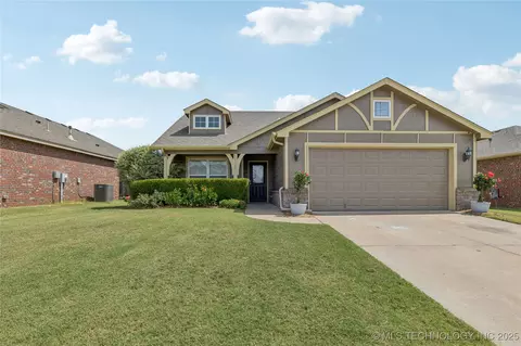 11123 N 145th East Pl, Owasso, OK 74055
