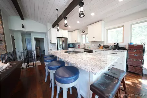 Kitchen - 53206 E 341 Loop, Jay, OK 74346 photo 2 of 4