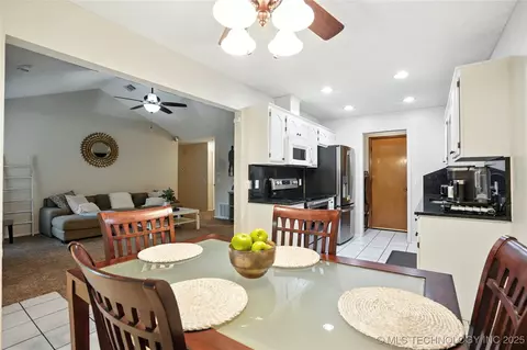 9203 E 96th St S, Tulsa, OK 74133 photo 9