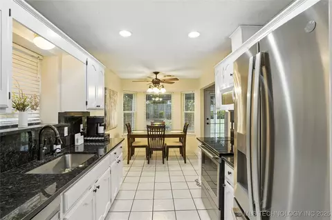 9203 E 96th St S, Tulsa, OK 74133 photo 13