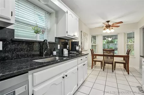 9203 E 96th St S, Tulsa, OK 74133 photo 12