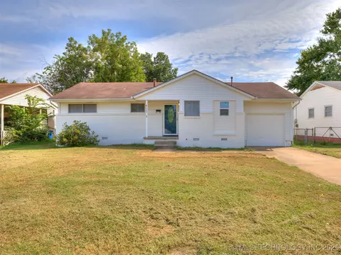 4330 W Archer St, Tulsa, OK 74127