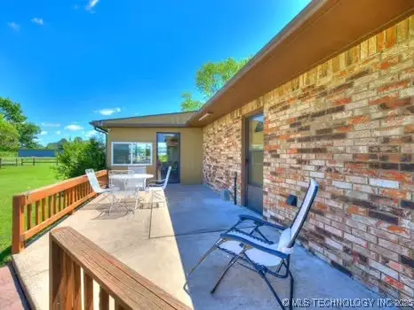 Exterior - 419907 E 1153 Rd, Checotah, OK 74426 photo 9 of 11