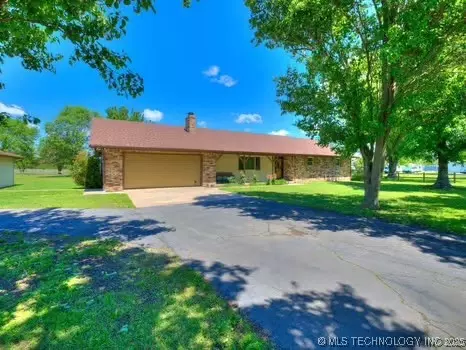 419907 E 1153 Rd, Checotah, OK 74426