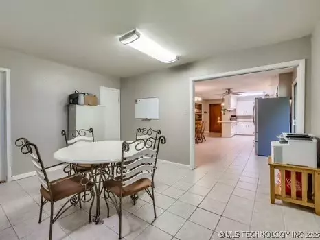 Dining - 419907 E 1153 Rd, Checotah, OK 74426 photo 3 of 4