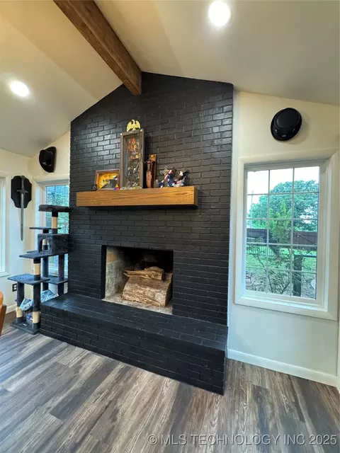 Other - 619 E 6th Ave, Bristow, OK 74010 photo 3 of 21