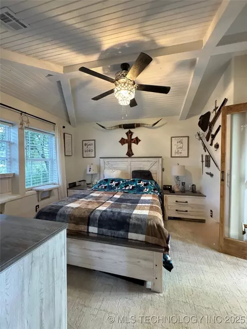 Bedroom - 619 E 6th Ave, Bristow, OK 74010 photo 1 of 5