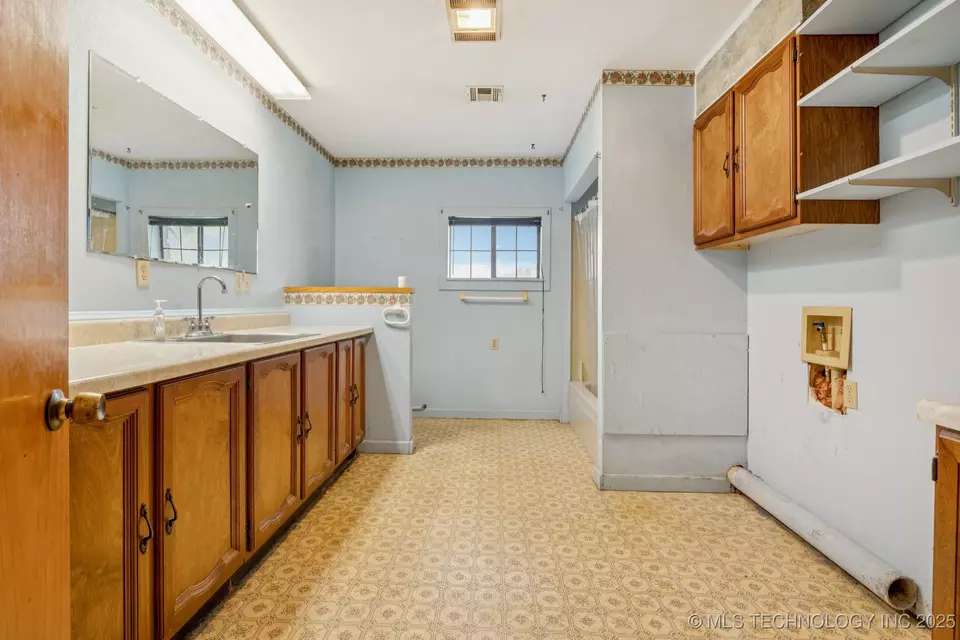 Other - 32444 E 740 Rd, Wagoner, OK 74467 photo 4 of 9