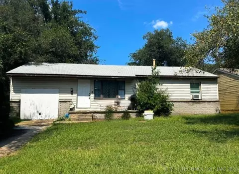 223 E 52nd St N, Tulsa, OK 74126