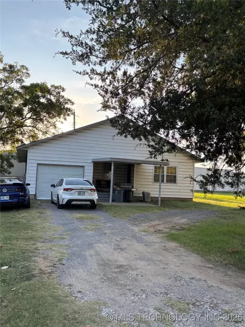 600 S Adair, Pryor, OK 74361