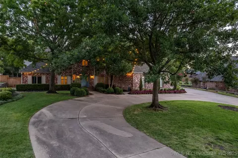 3922 E 63rd St, Tulsa, OK 74136 photo 3