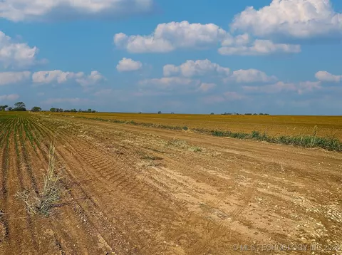 Meridian Avenue, Mulhall, OK 73063