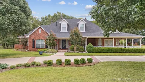14495 S 248th East Ave, Coweta, OK 74429