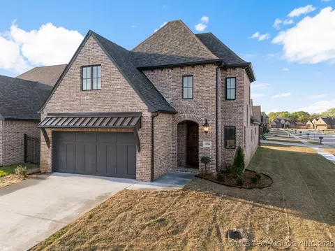 Exterior - 14504 E 80th St N, Owasso, OK 74055 photo 4 of 4