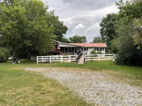 73911 S 4677 Rd, Stilwell, OK 74960