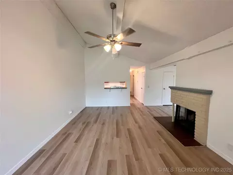11023 E 15th St, Tulsa, OK 74128 photo 5