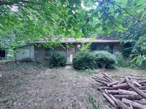 462986 E 830 Rd, Stilwell, OK 74960