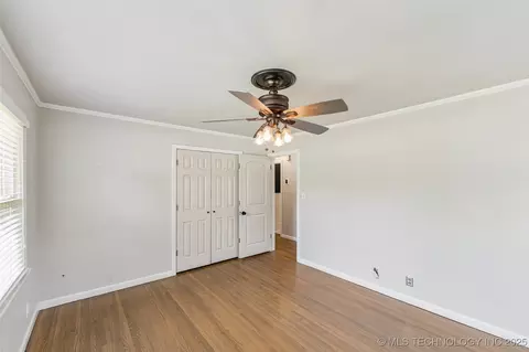 1557 E 49th Pl, Tulsa, OK 74105 photo 22