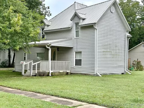 303 S Gunter St, Vinita, OK 74301