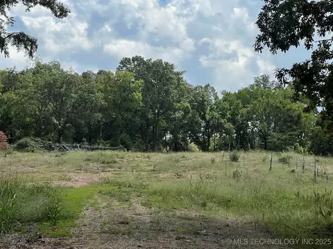 78783 S 4652, Stilwell, OK 74960