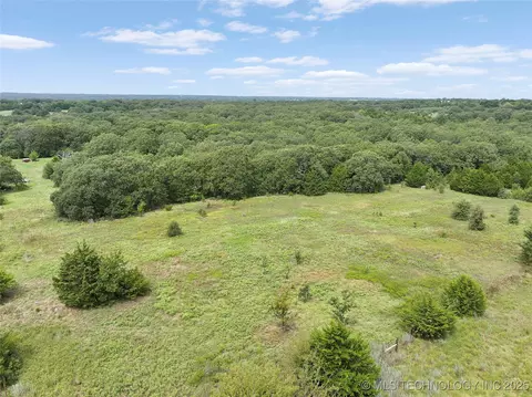 Mcclain Road, Ardmore, OK 73401