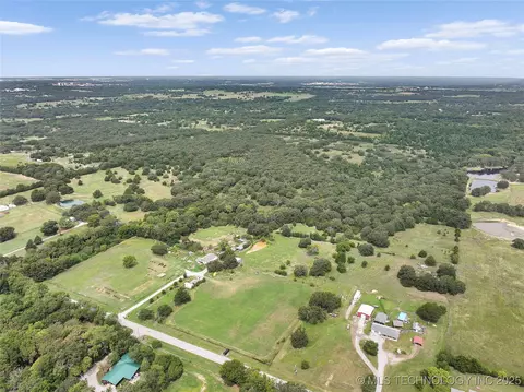 Mcclain Road, Ardmore, OK 73401 photo 9