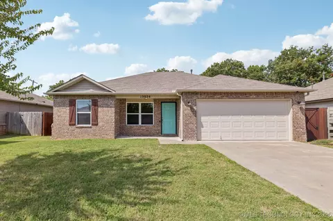 15024 S 280th East Ave, Coweta, OK 74429