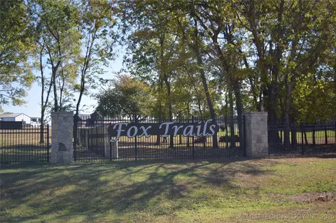 293 Rd Ave E, Coweta, OK 74429