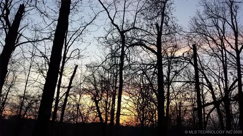 65300 Blackhawk Ridge Rd, Proctor, OK 74457