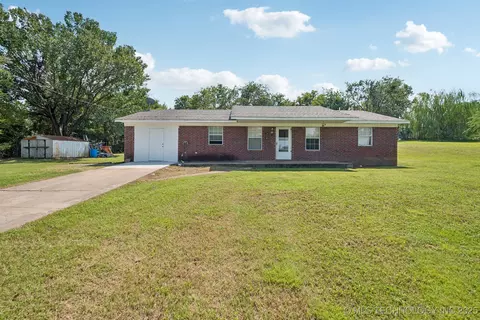 770 NW Seneca, Mcalester, OK 74501