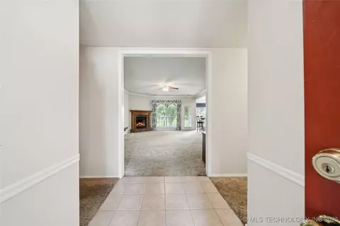 8413 E Lansing Ave, Broken Arrow, OK 74014 photo 7
