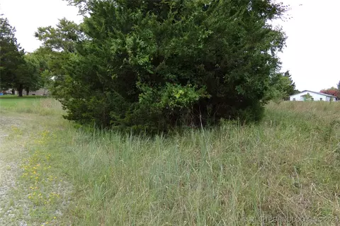 85 N Erie, Canadian, OK 74425