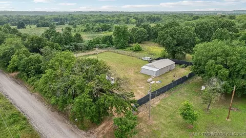 12085 N 160th Rd, Okmulgee, OK 74447