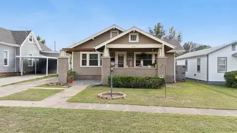 1010 E Thompson Ave, Sapulpa, OK 74066