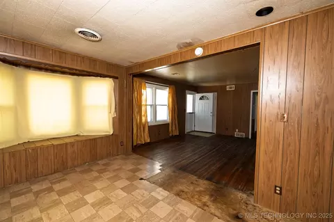 7308 E King St, Tulsa, OK 74115 photo 5