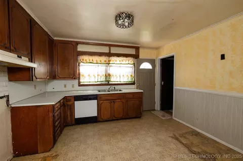 7308 E King St, Tulsa, OK 74115 photo 6