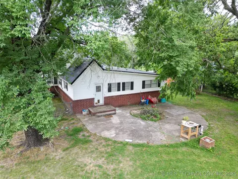 710 5th Ave, Warner, OK 74469 photo 4