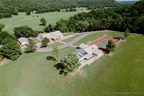 4100 N 430 Rd, Locust Grove, OK 74352
