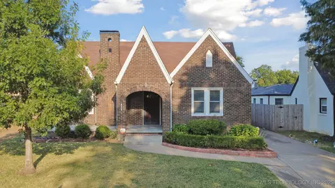 1543 S Columbia Pl, Tulsa, OK 74104