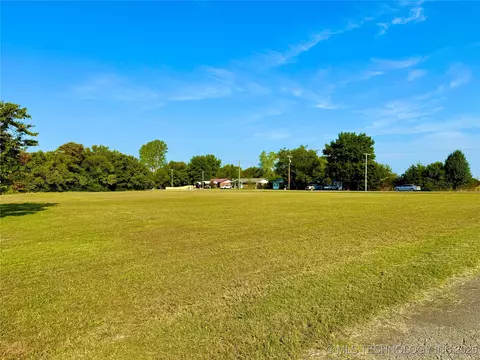 510042652 Zenith St, Warner, OK 74469 photo 3