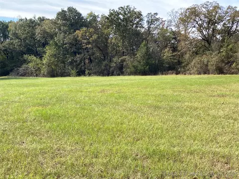 901 Sycamore Loop, Broken Bow, OK 74728 photo 8
