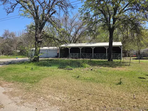 71 St, Cartwright, OK 74731