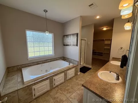 103802 S 4666 Loop, Sallisaw, OK 74955 photo 14