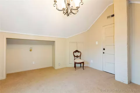 Bedroom - 602 E Comanche St, Mcalester, OK 74501 photo 5 of 5