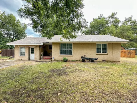 400 S 7th St, Davis, OK 73030 photo 1